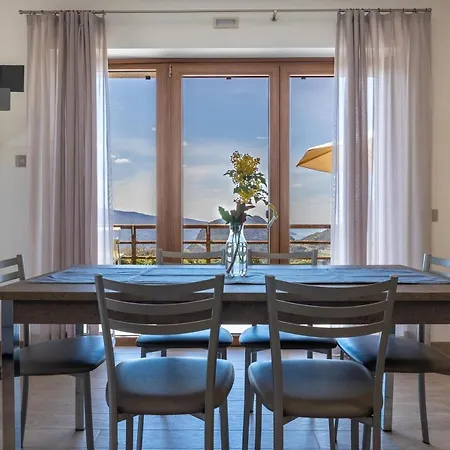 Bocca Nevese Abete Farm stay *